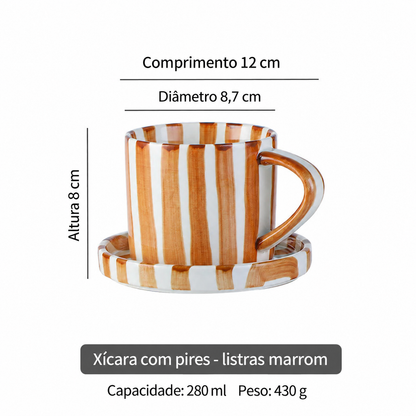 Xícara de Porcelana Listrada para Café da Manhã