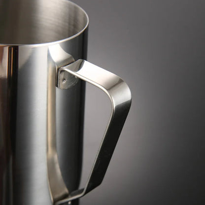 Jarra de Leite em Aço Inox para Cappuccino e Café