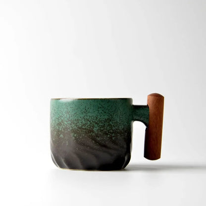 Caneca de Cerâmica com Cabo de Madeira para Café e Chá