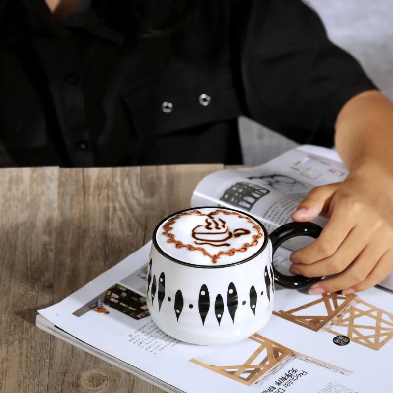 Caneca de Cerâmica Xadrez Preto e Branco
