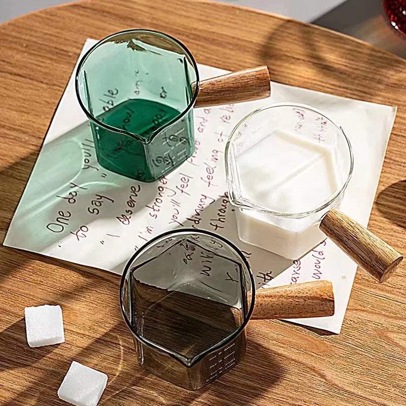 Copo Medidor Hexagonal de Vidro para Café e Leite