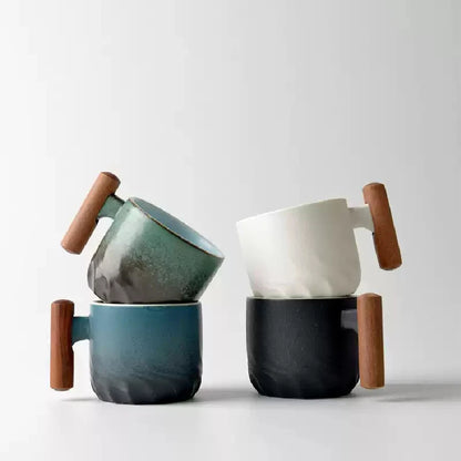 Caneca de Cerâmica com Cabo de Madeira para Café e Chá