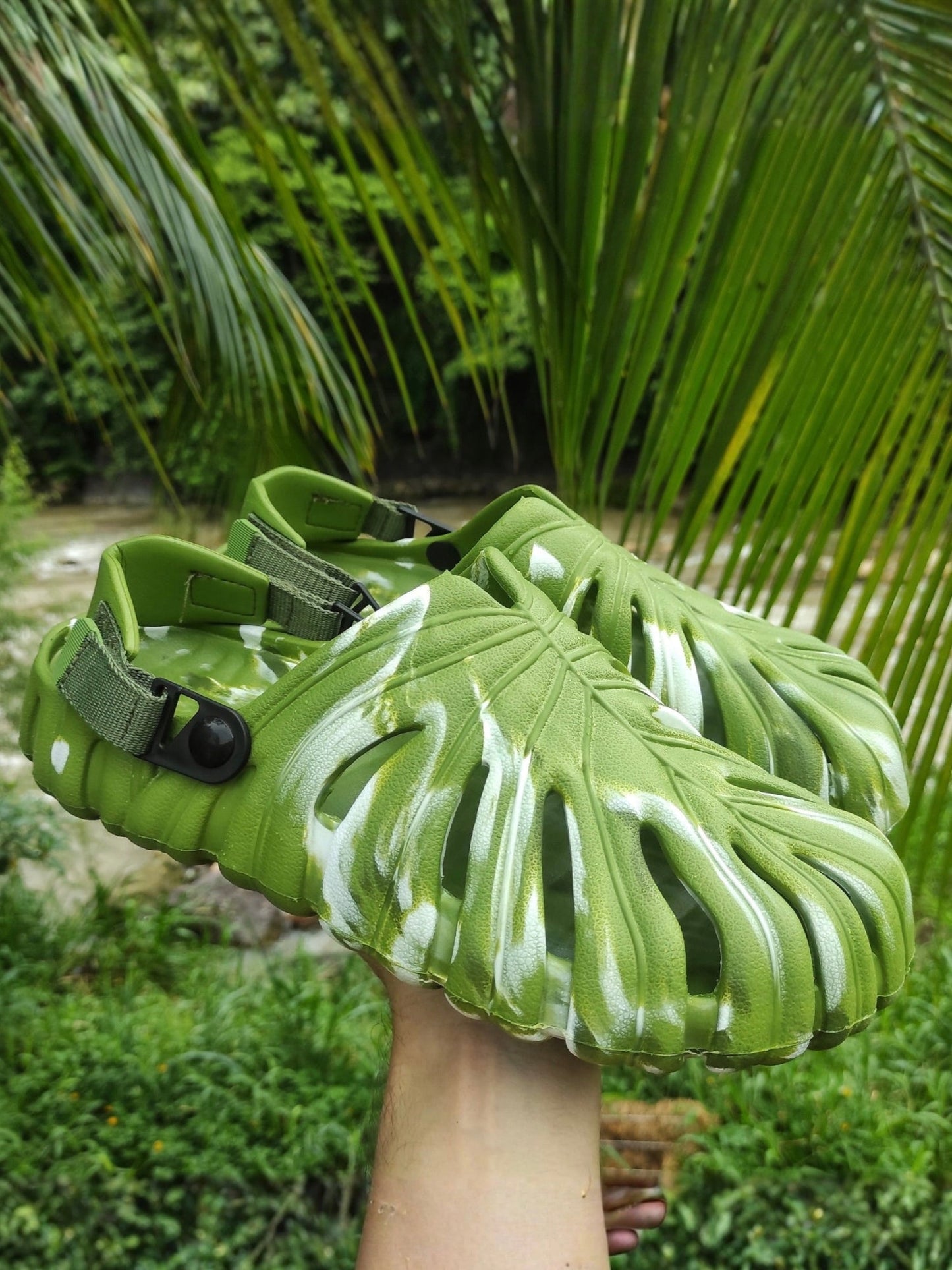 Sandália Slide EVA Estampa Monstera