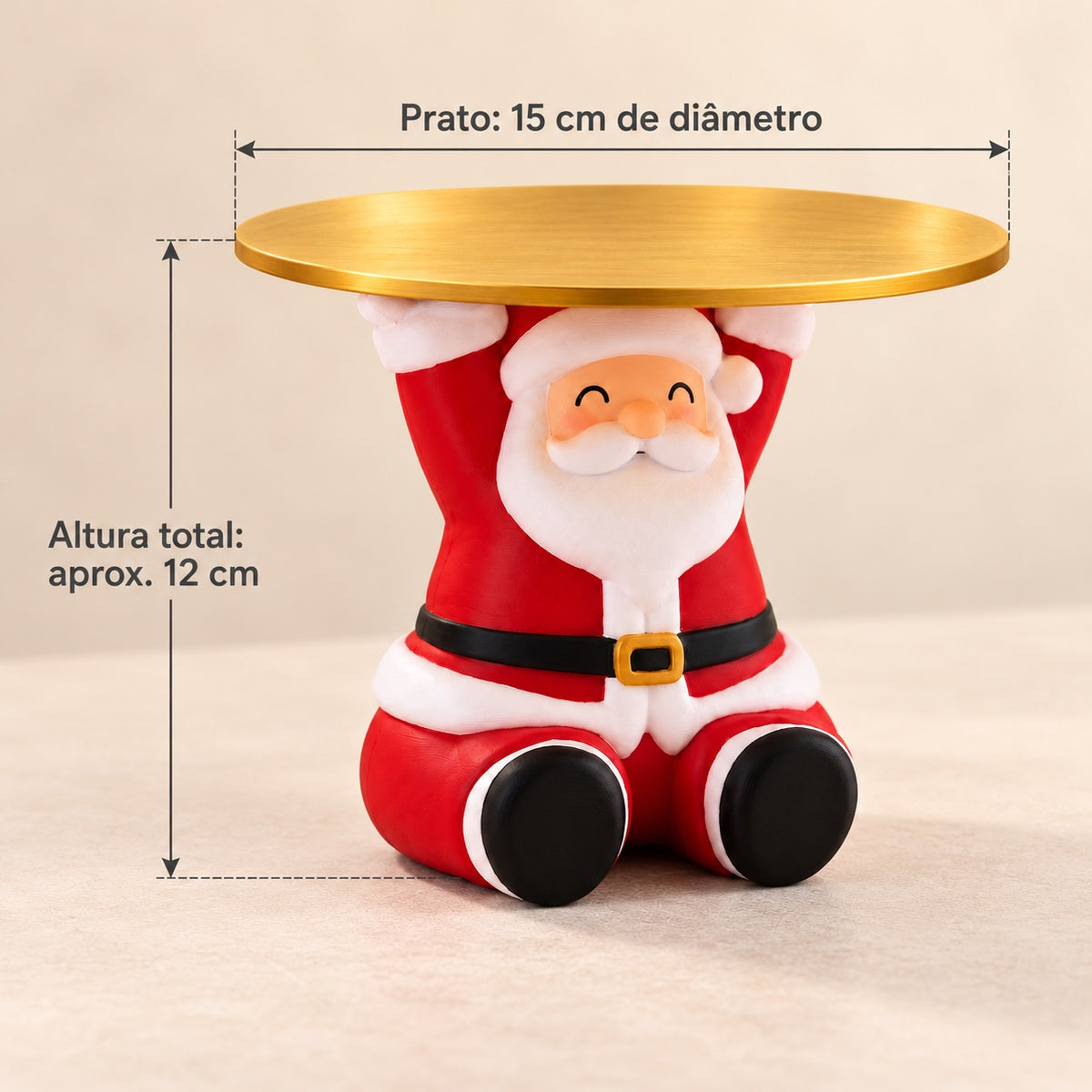 Medidas do porta-panetone Papai Noel: prato com 15 cm de diâmetro e altura total aproximada de 12 cm