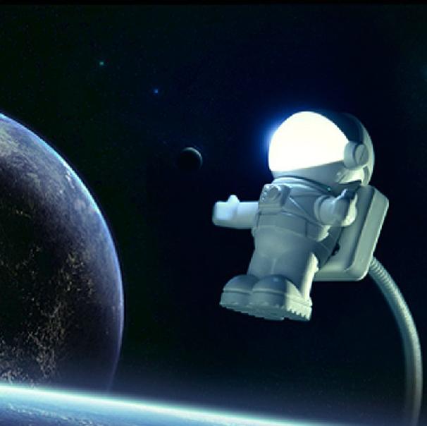 Nova Luminária Astronauta USB - Decorações - suacasa - Casa Mefyto - Nova Luminária Astronauta USB